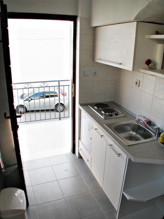 Apartment Noa Kaštel Kambelovac Zewnętrze zdjęcie