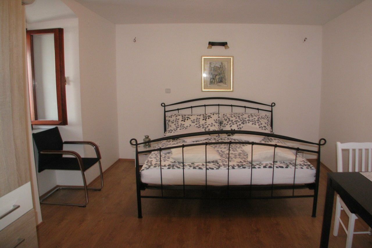 Apartment Noa Kaštel Kambelovac Zewnętrze zdjęcie